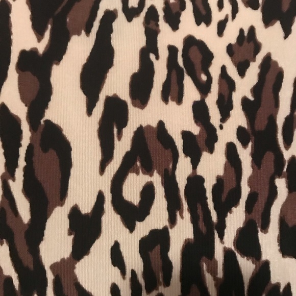 Traveler's by Chicos Leopard Print Top, 1 (8-10) M - Picture 3 of 3